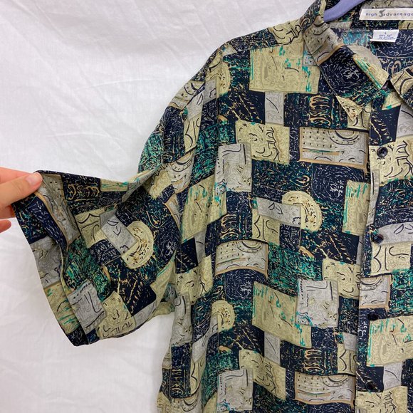 🍃 High Advantage silk button up 🍃 - Picture 8 of 11